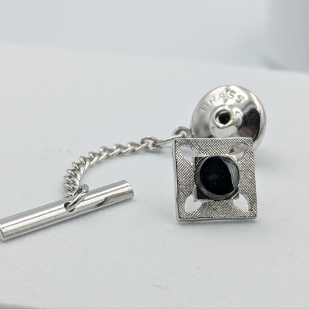 4/24$  Vintage silver tone tie tack with hematite